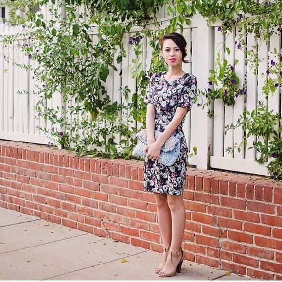 H&M Dresses & Skirts - H&M Floral Printed Peplum Dress